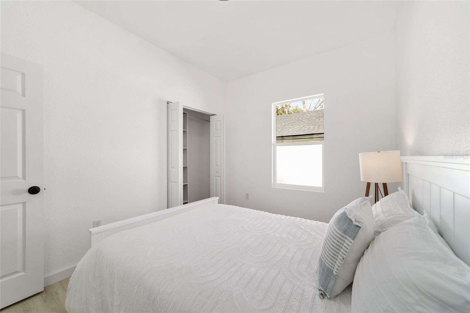 Image 37 of 42 For 6889 23rd Avenue