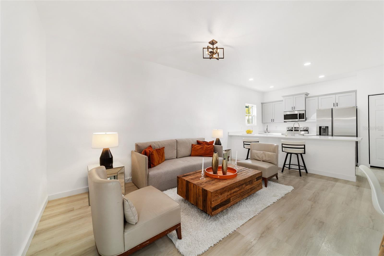 Image 7 of 39 For 6937 23rd Avenue