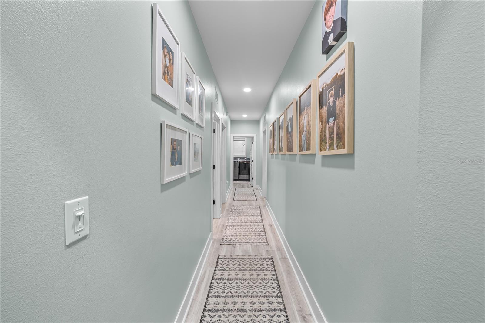 Image 17 of 95 For 15340 140th Avenue Road