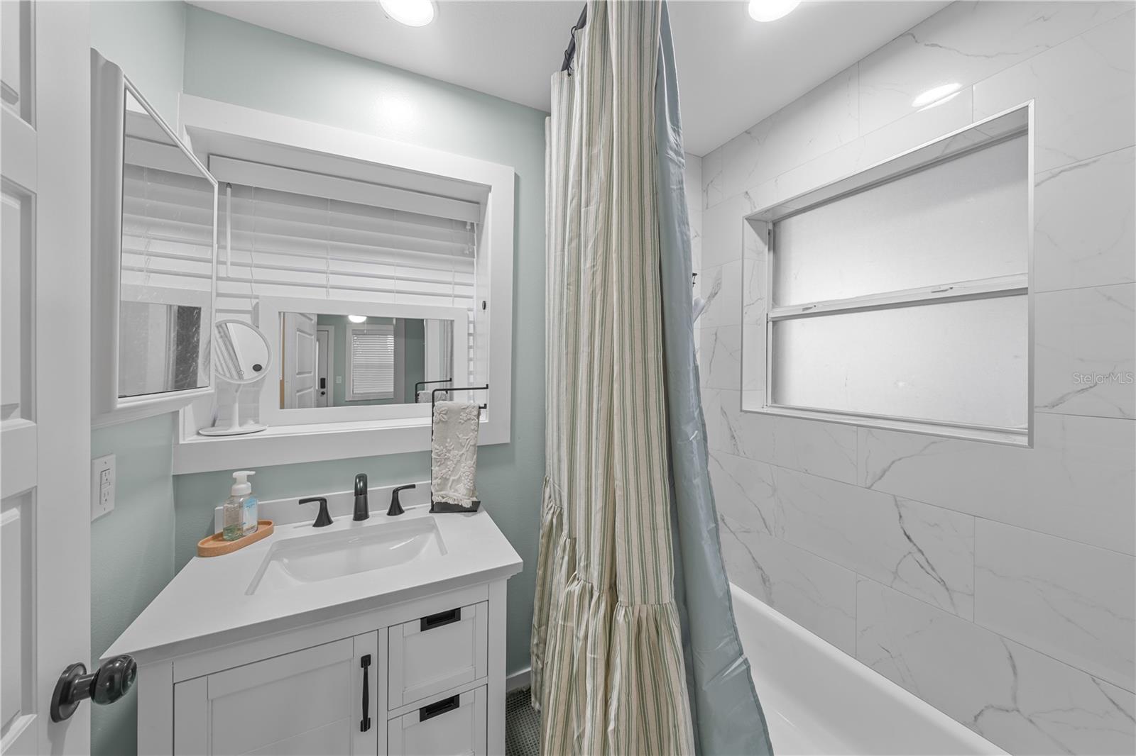 Image 36 of 95 For 15340 140th Avenue Road