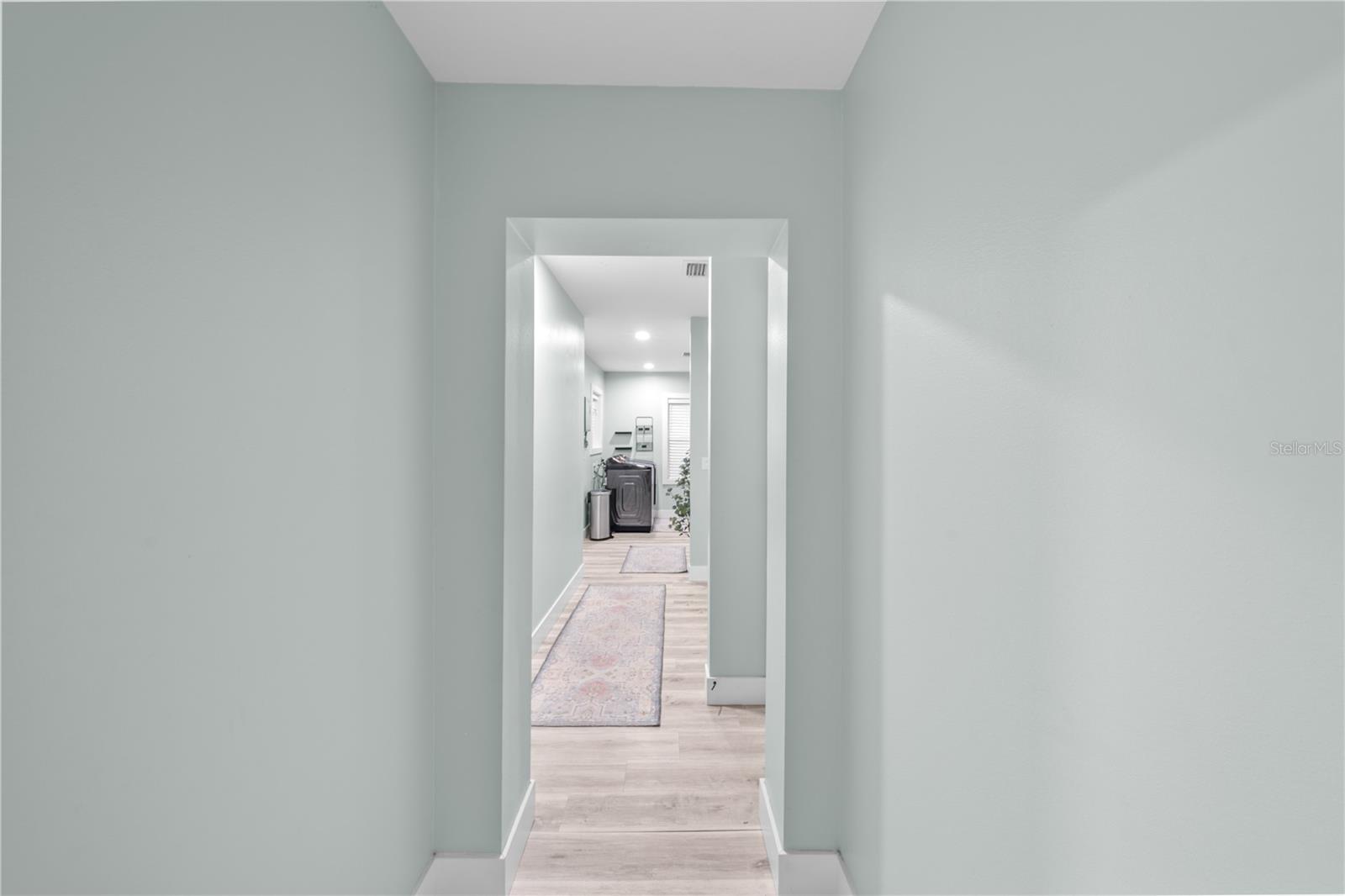 Image 38 of 95 For 15340 140th Avenue Road