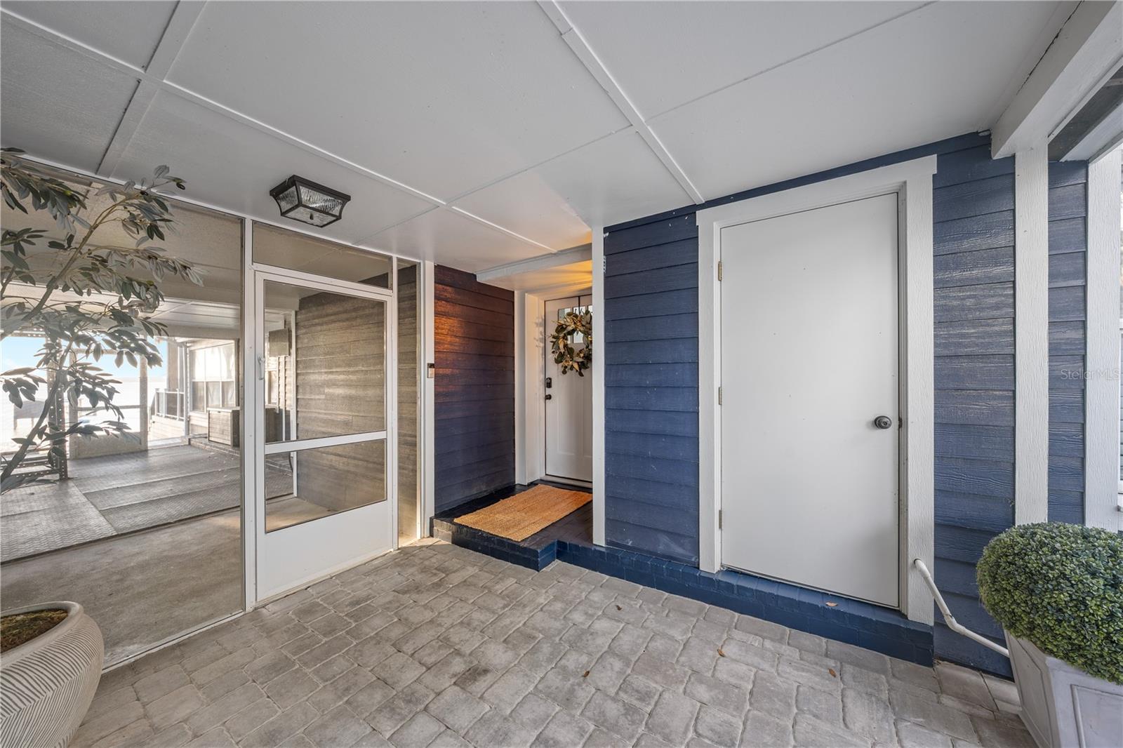 Image 44 of 95 For 15340 140th Avenue Road