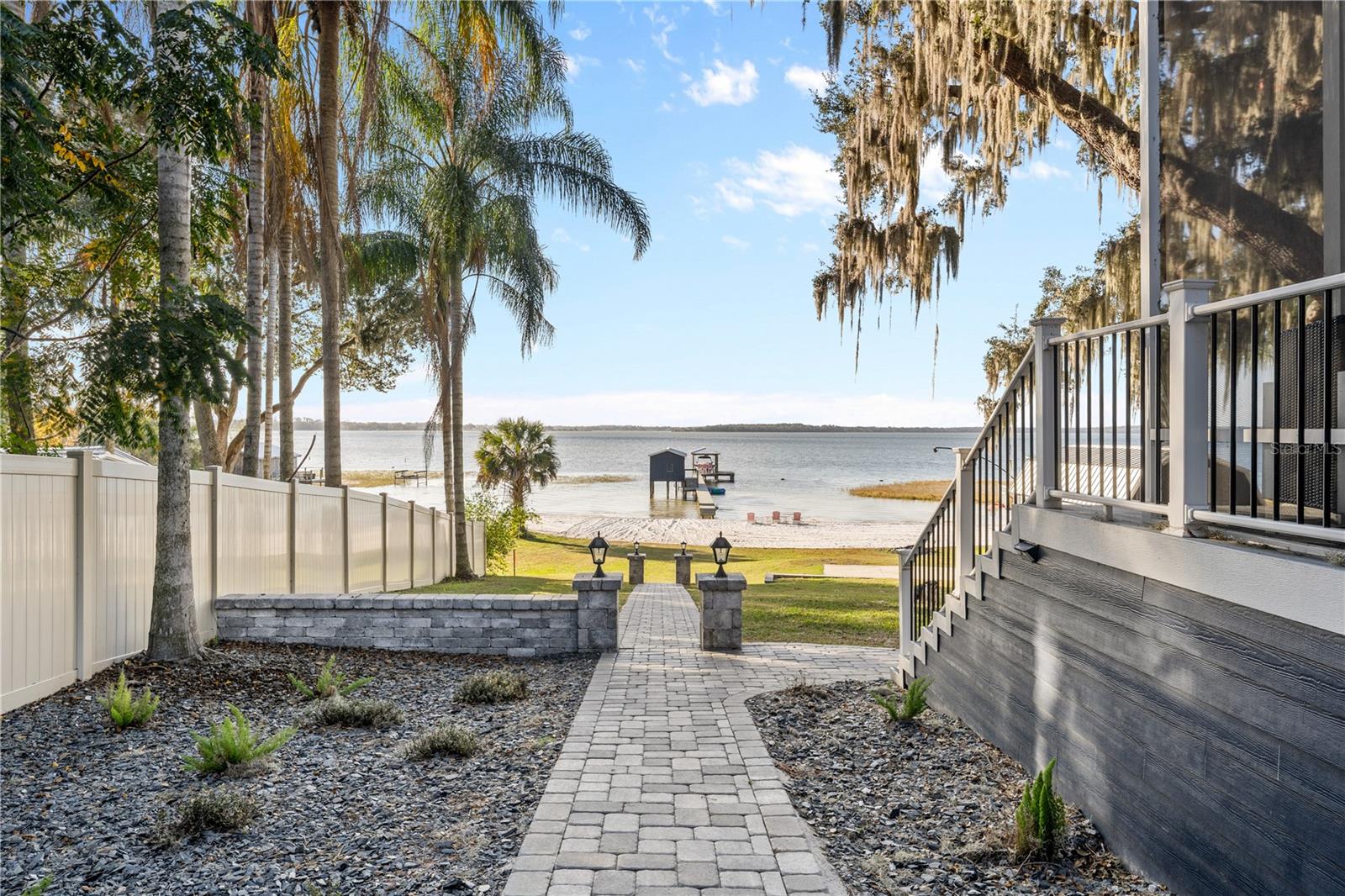 Image 47 of 95 For 15340 140th Avenue Road