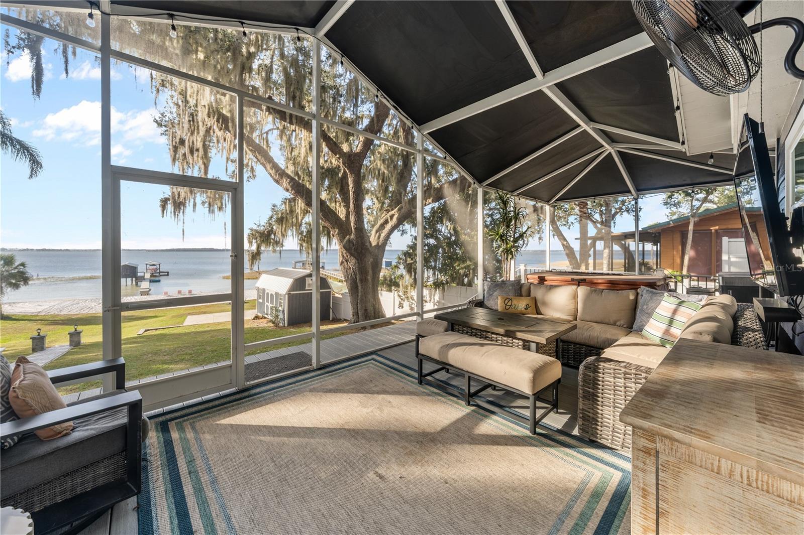 Image 56 of 95 For 15340 140th Avenue Road