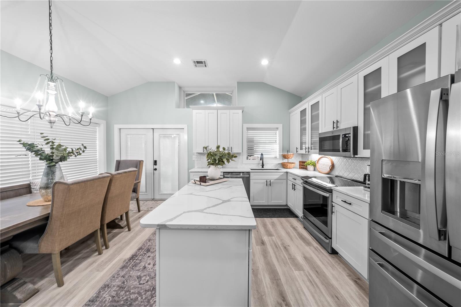 Image 6 of 95 For 15340 140th Avenue Road