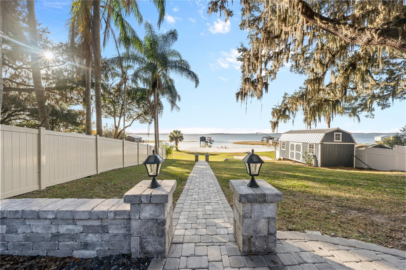 Image 66 of 95 For 15340 140th Avenue Road