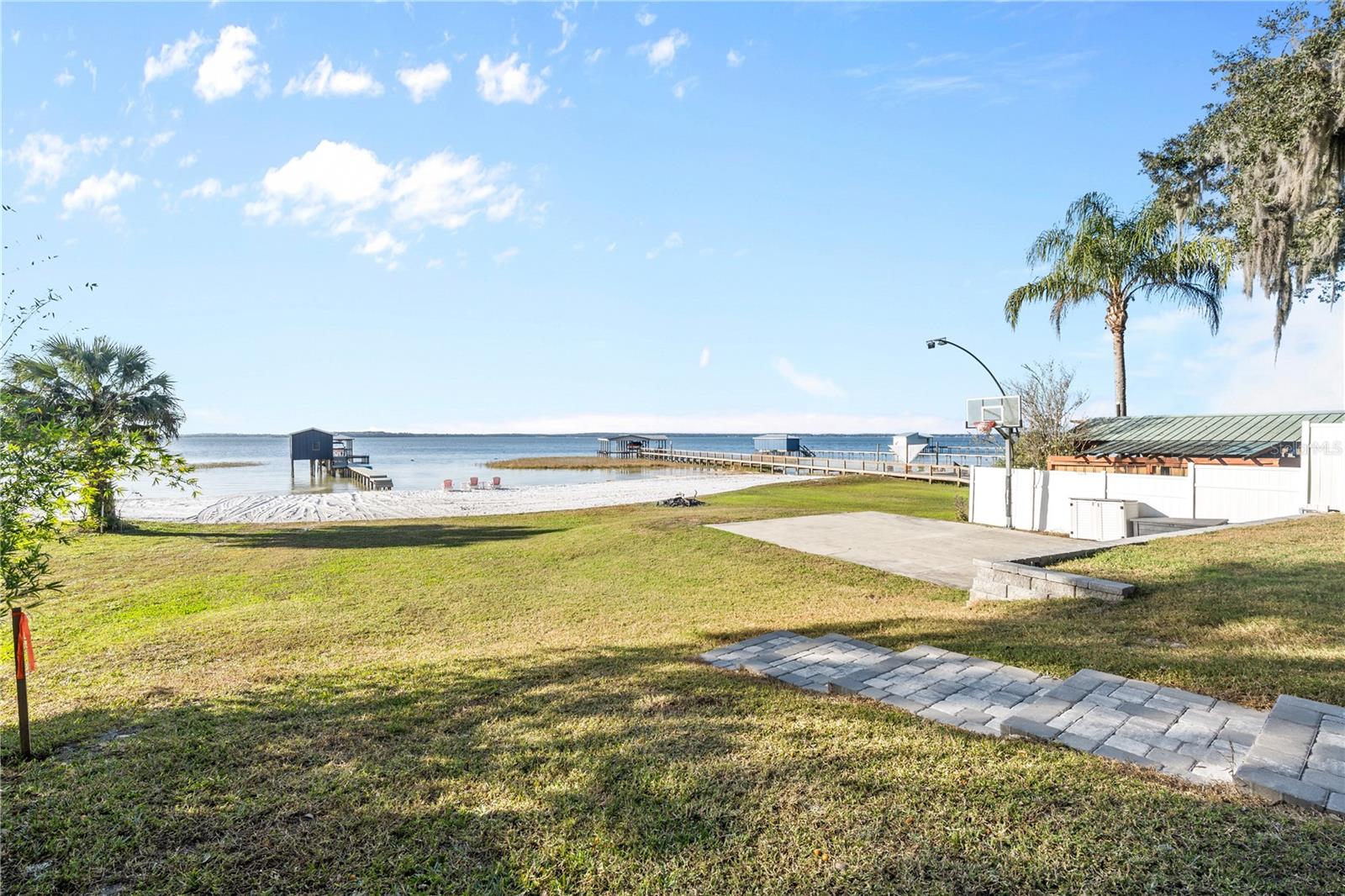 Image 67 of 95 For 15340 140th Avenue Road