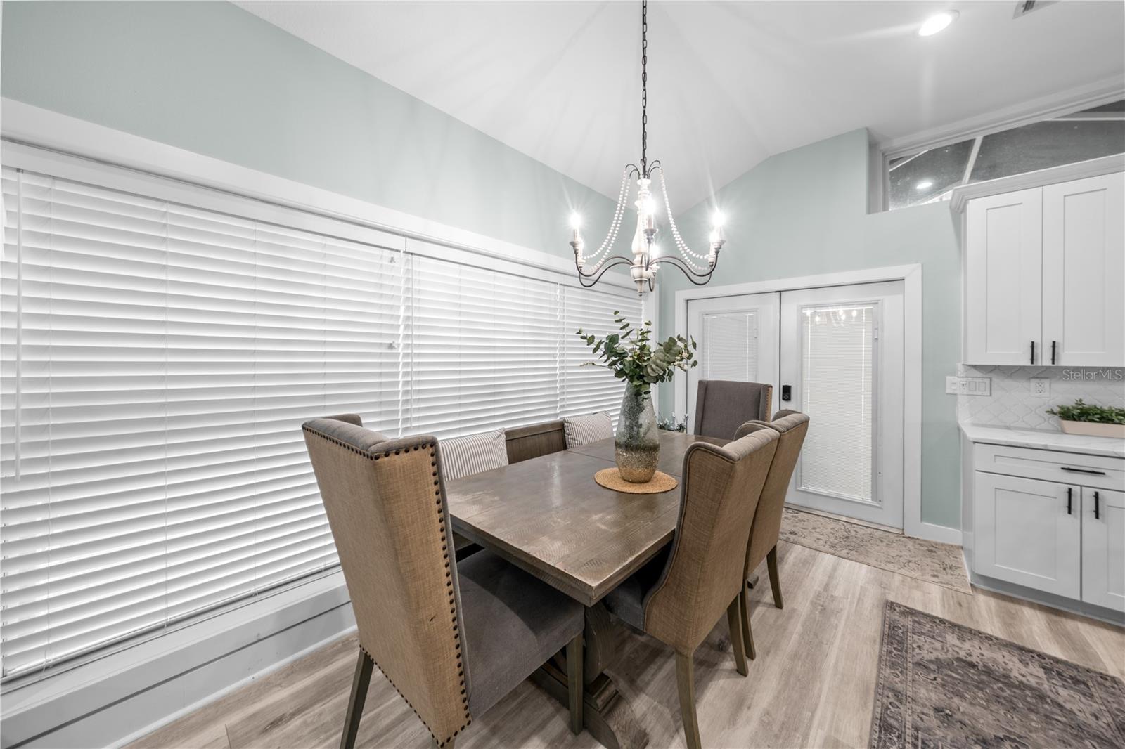 Image 7 of 95 For 15340 140th Avenue Road