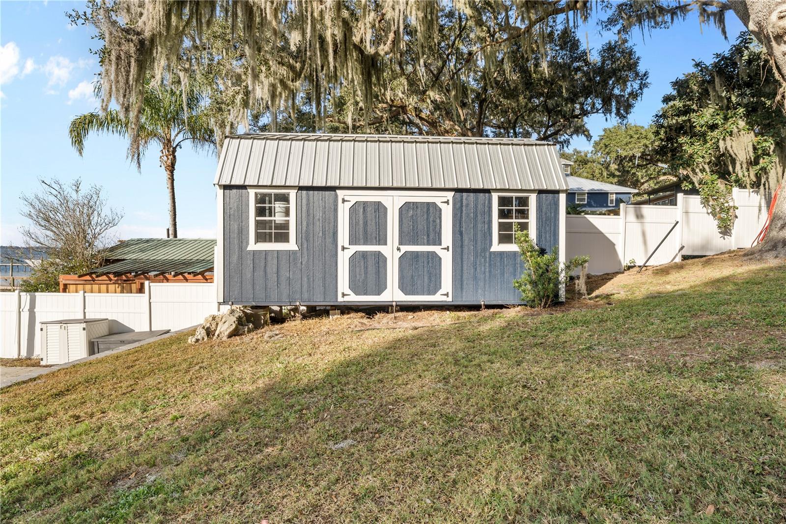 Image 78 of 95 For 15340 140th Avenue Road