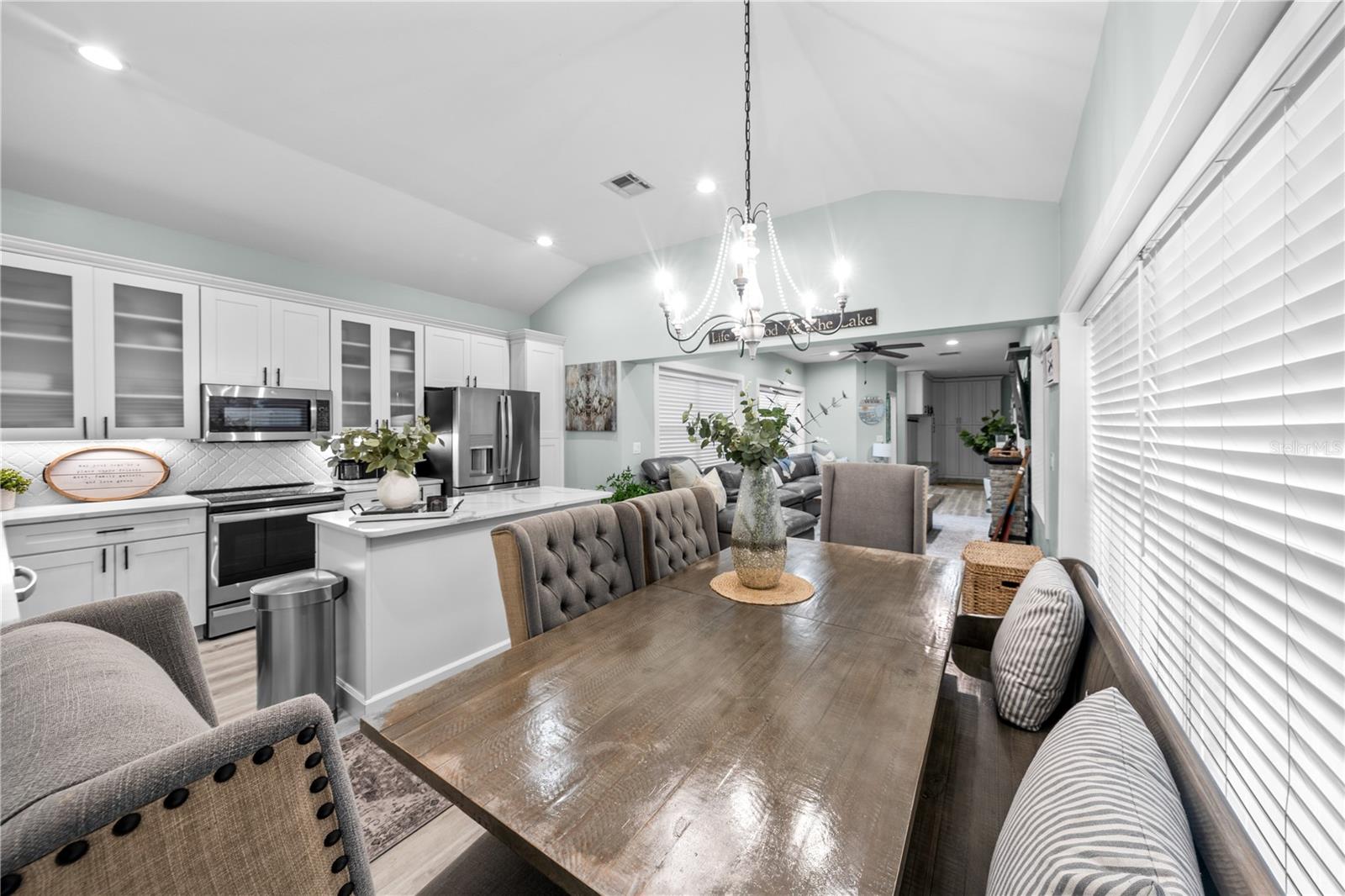 Image 8 of 95 For 15340 140th Avenue Road