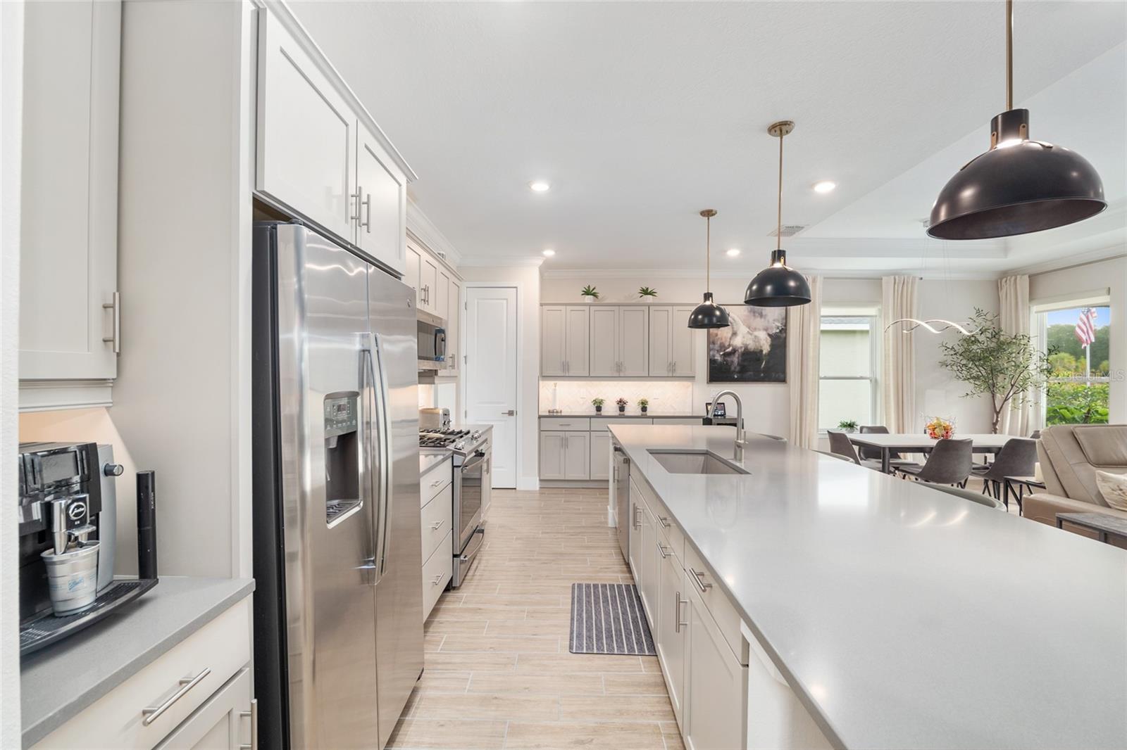 Image 17 of 96 For 5408 43rd Street