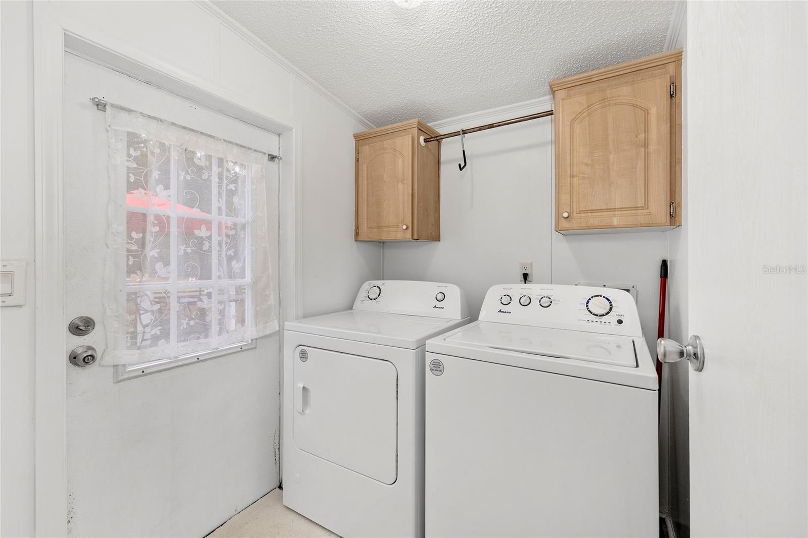 Image 22 of 44 For 16254 165th Street