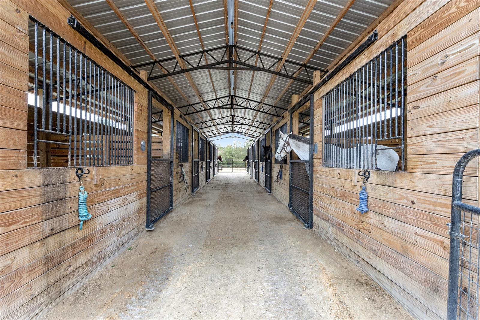 Image 35 of 44 For 16254 165th Street