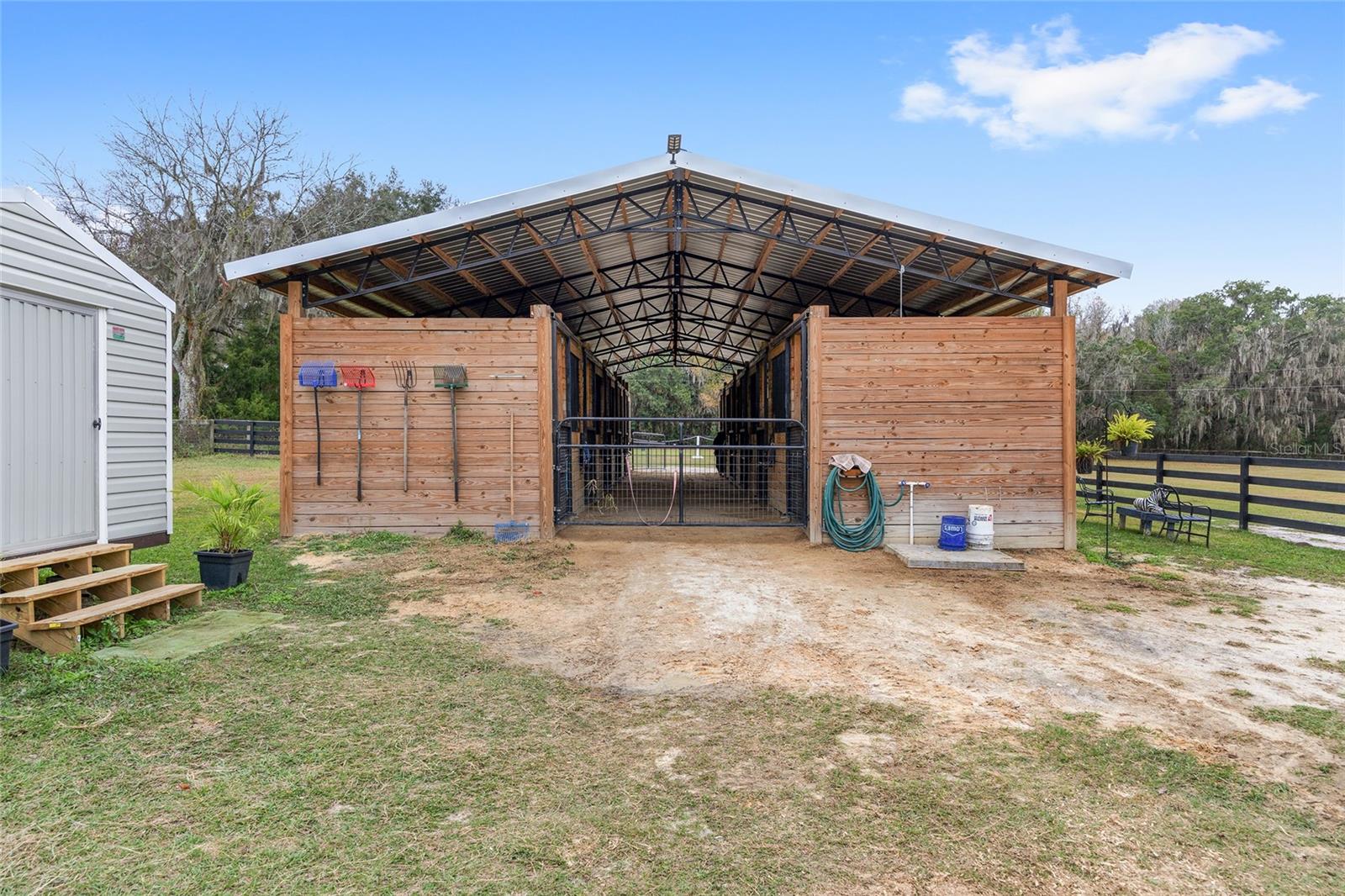 Image 36 of 44 For 16254 165th Street