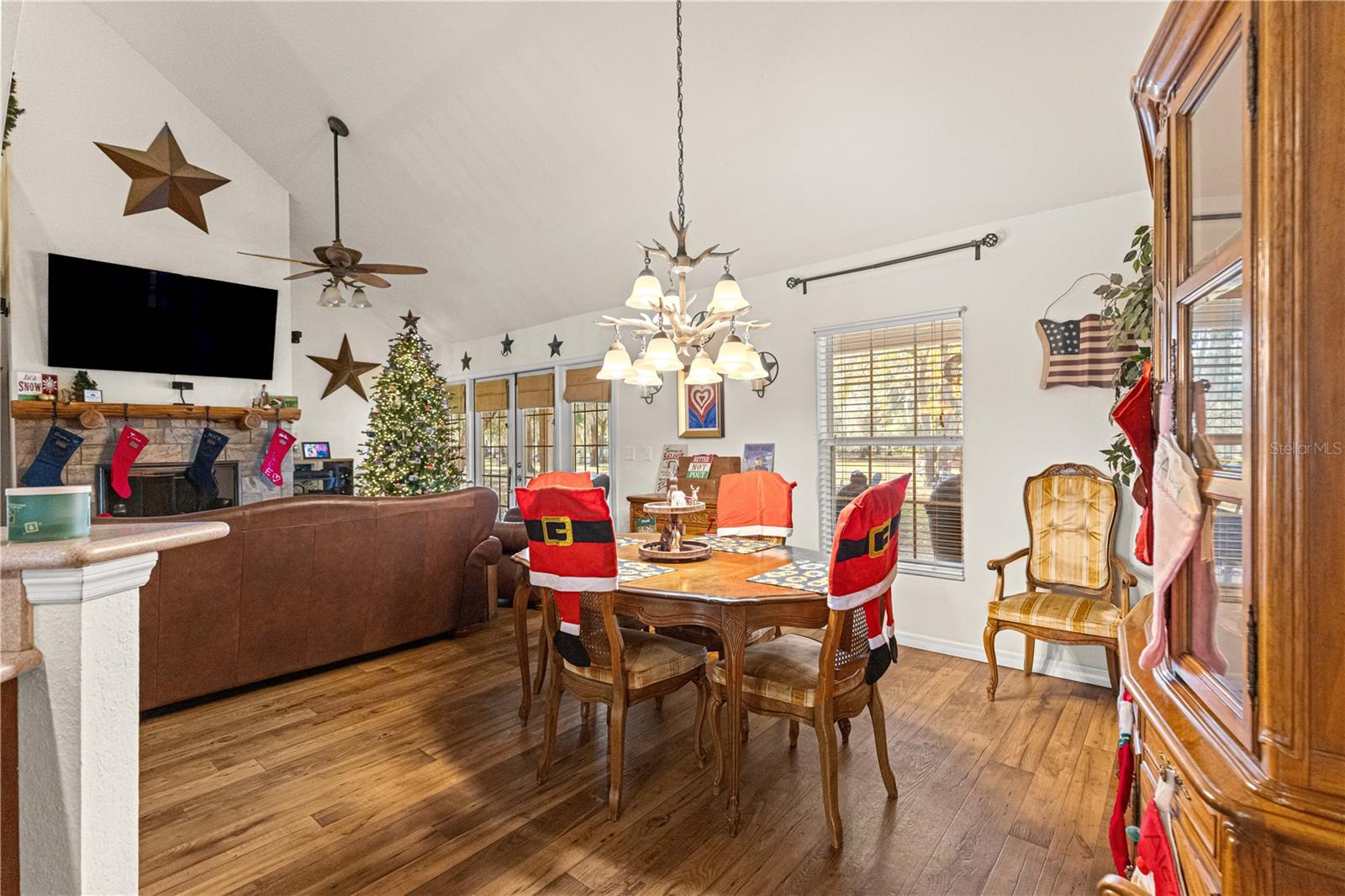 Image 17 of 68 For 13850 47th Avenue