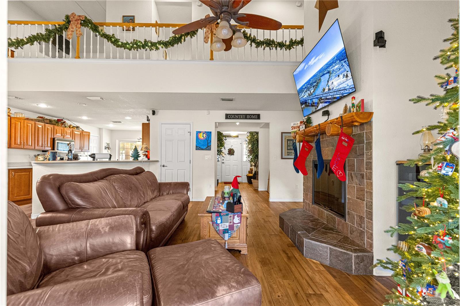 Image 19 of 68 For 13850 47th Avenue