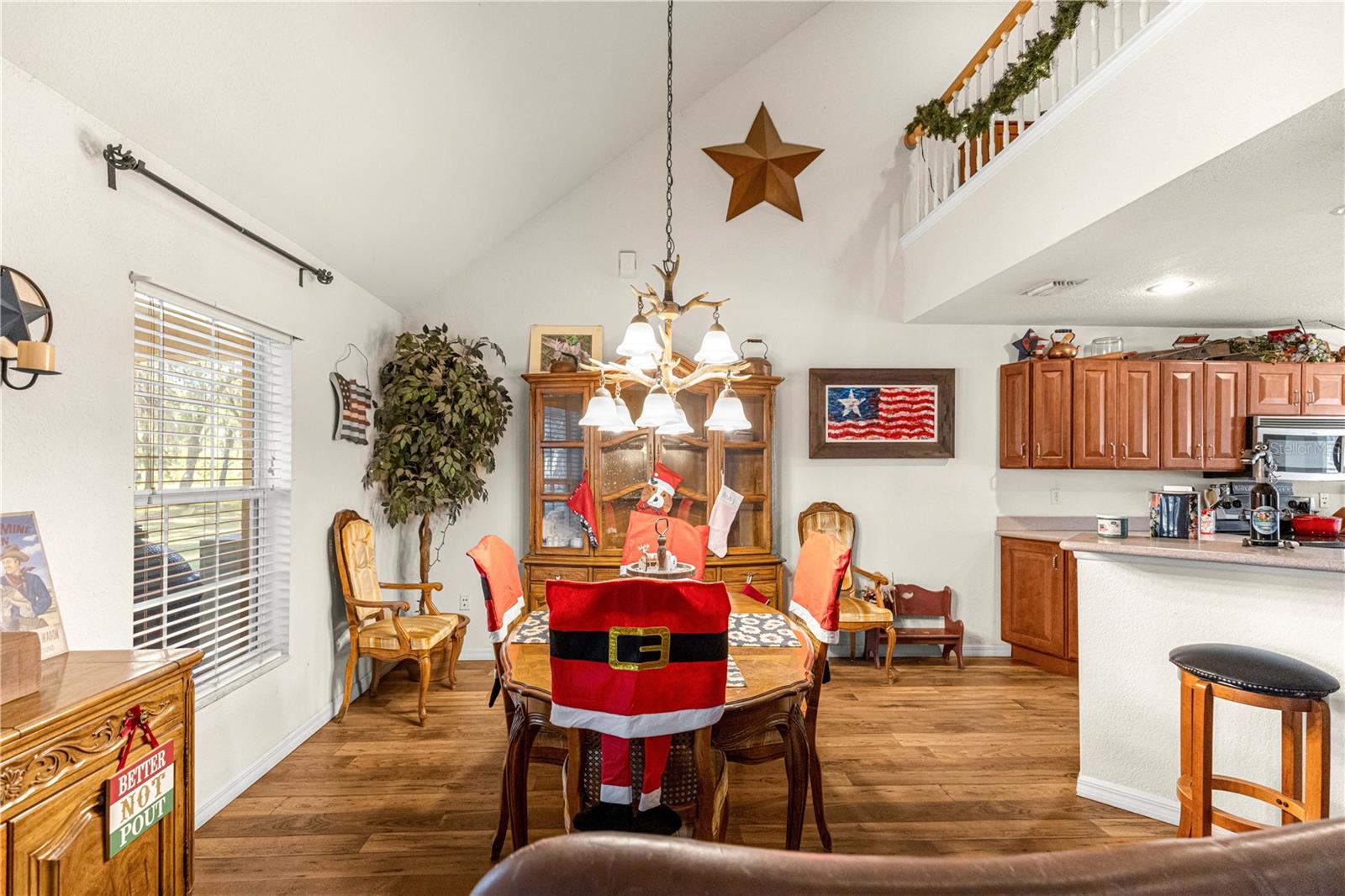 Image 22 of 68 For 13850 47th Avenue