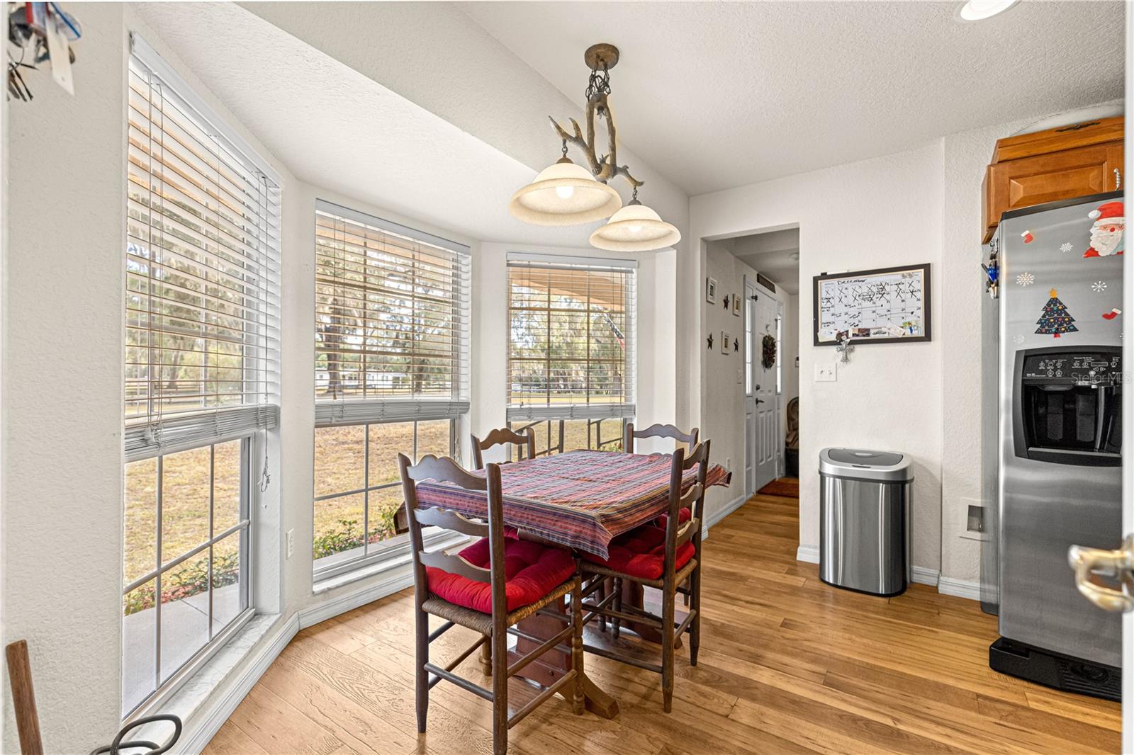 Image 29 of 68 For 13850 47th Avenue