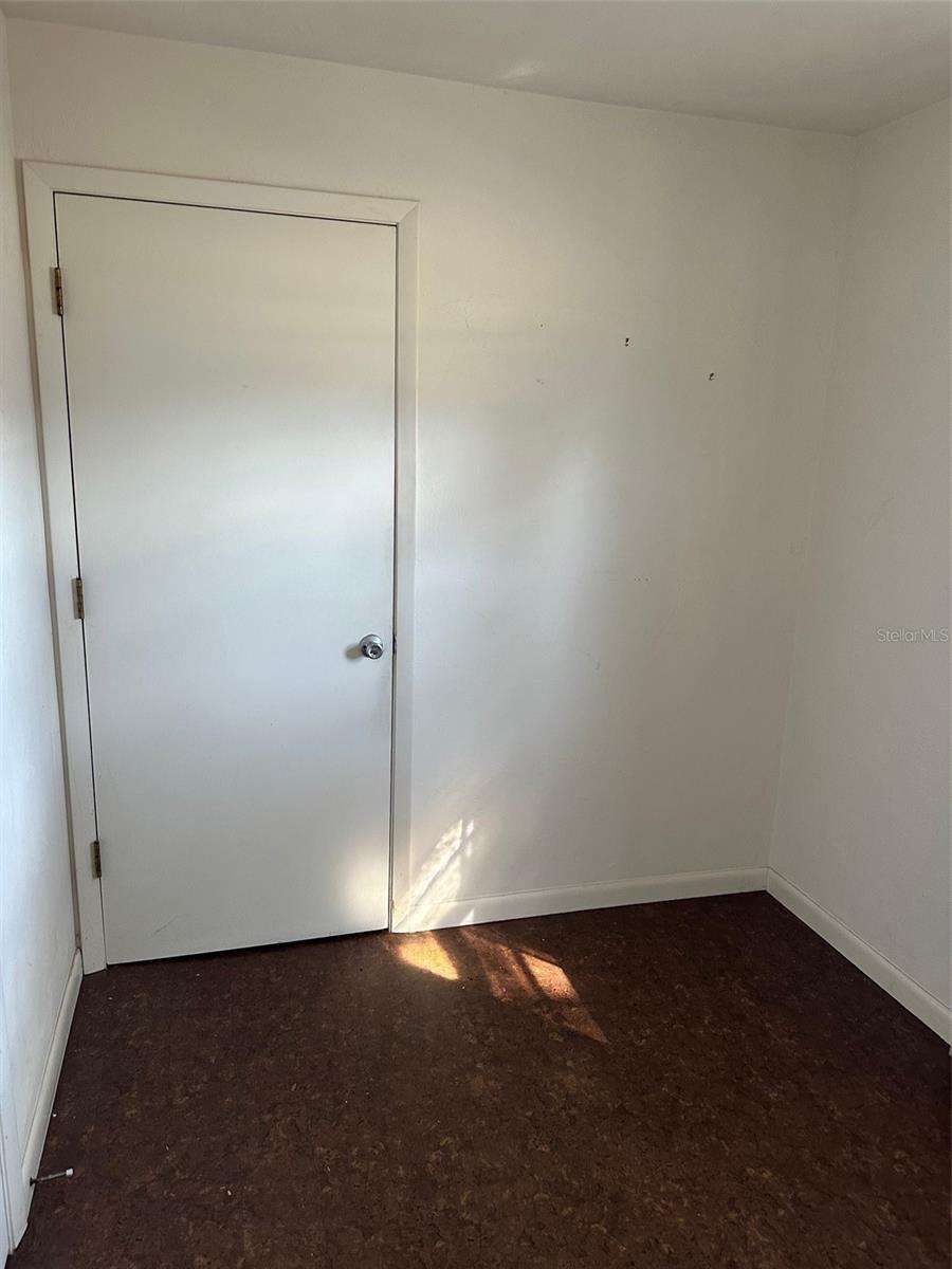 Listing photo id 23 for 200 Desoto Street