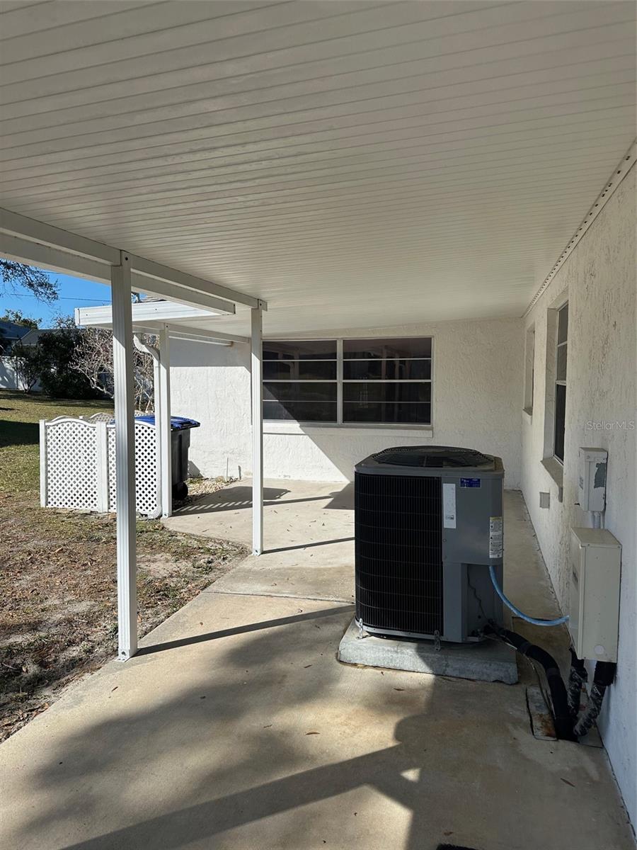 Listing photo id 25 for 200 Desoto Street