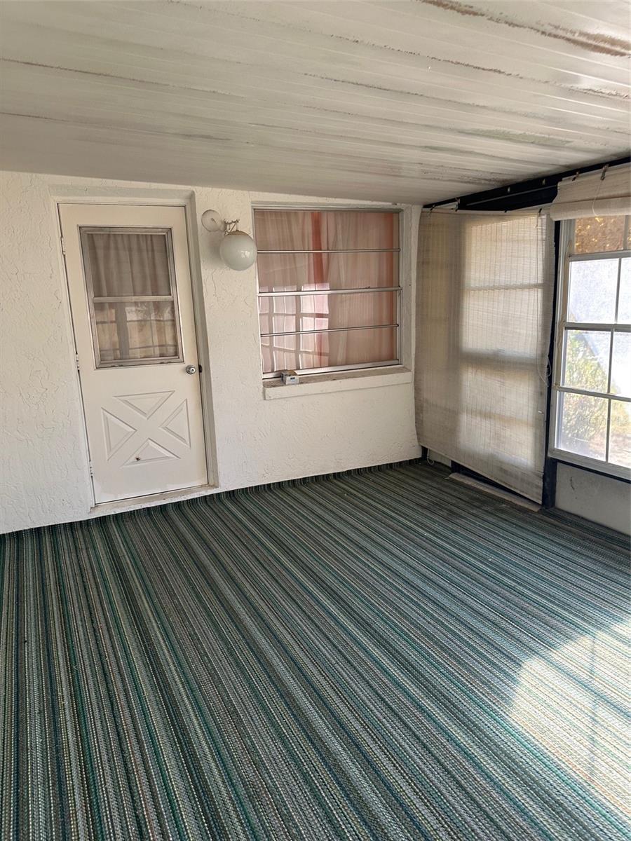 Listing photo id 33 for 200 Desoto Street