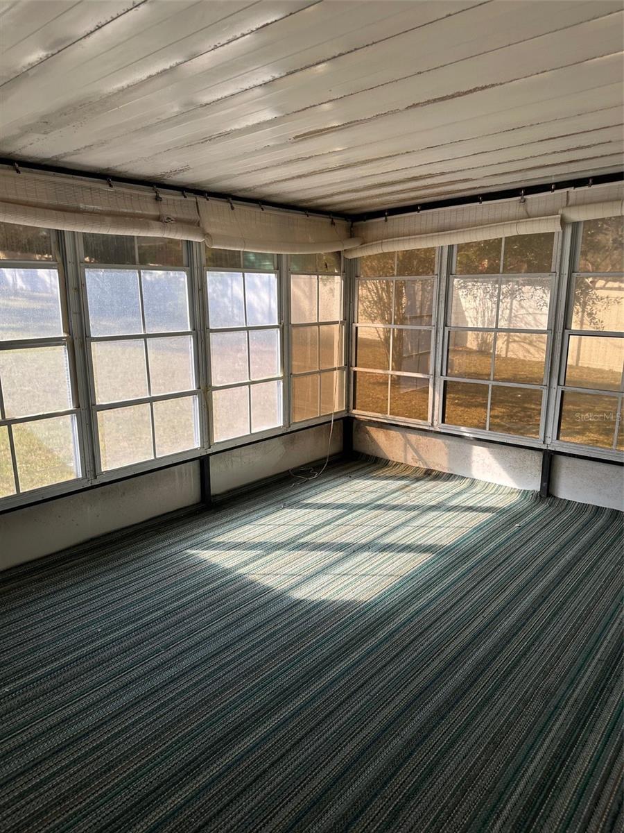 Listing photo id 34 for 200 Desoto Street