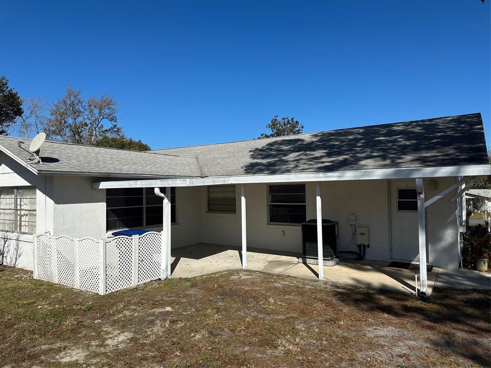 Listing photo id 37 for 200 Desoto Street