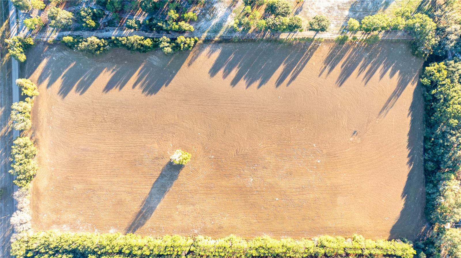 Image 8 of 12 For 00 180th St  