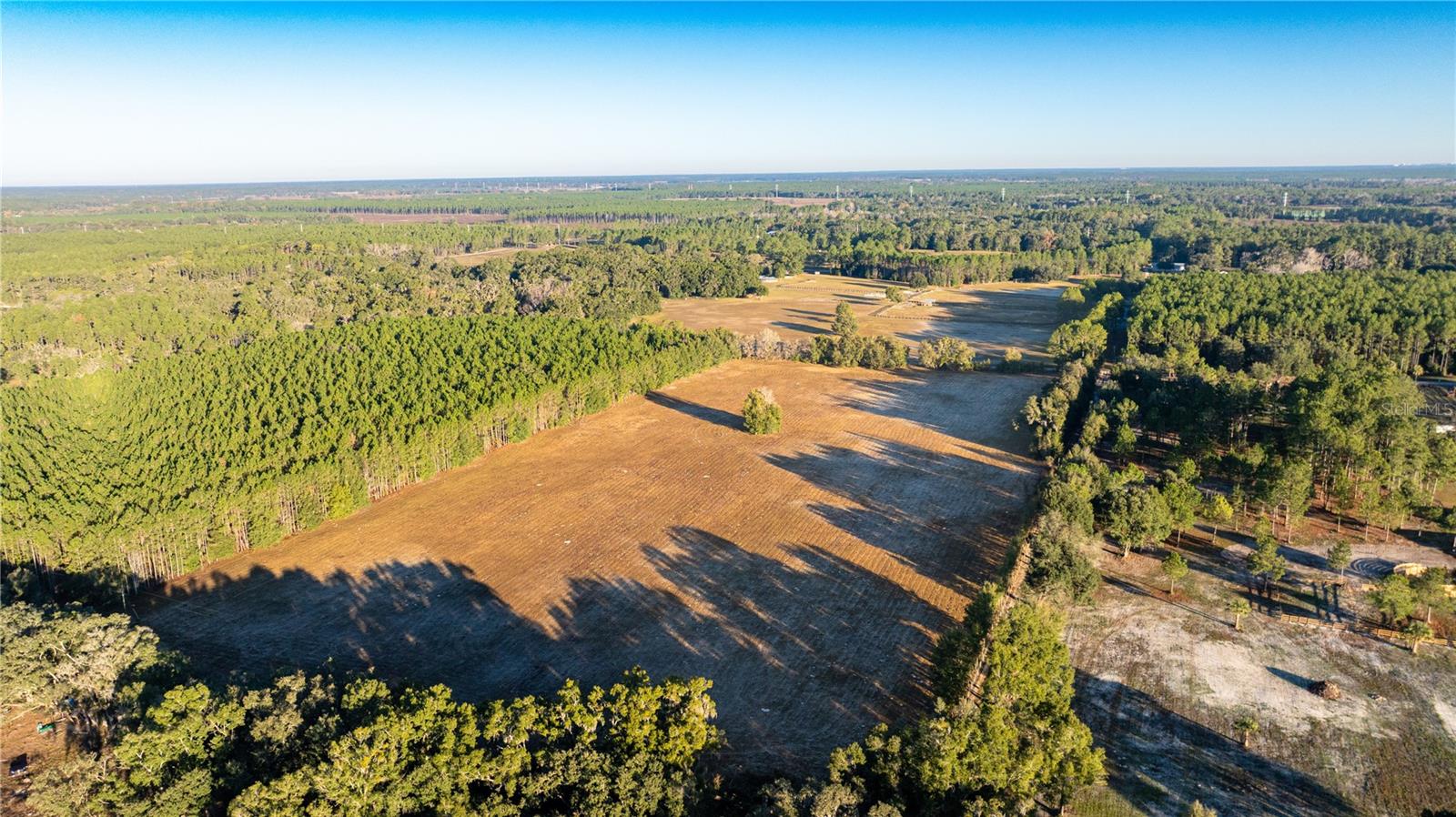 Image 9 of 12 For 00 180th St  