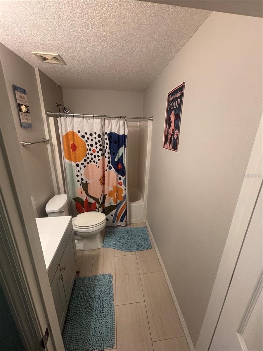 Image 19 of 20 For 86 Juniper Loop Circle