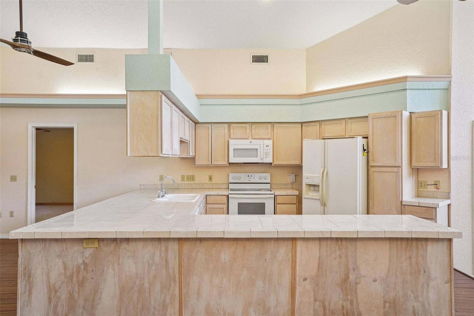 Image 17 of 49 For 18628 53rd Place