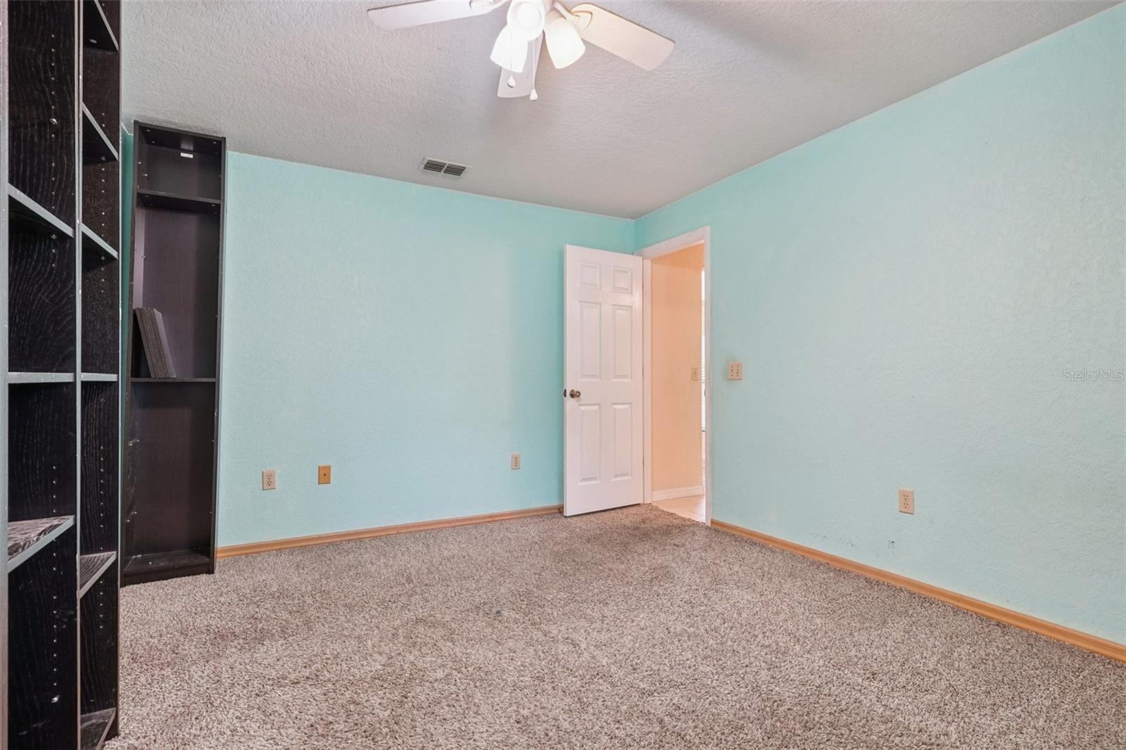 Image 36 of 49 For 18628 53rd Place