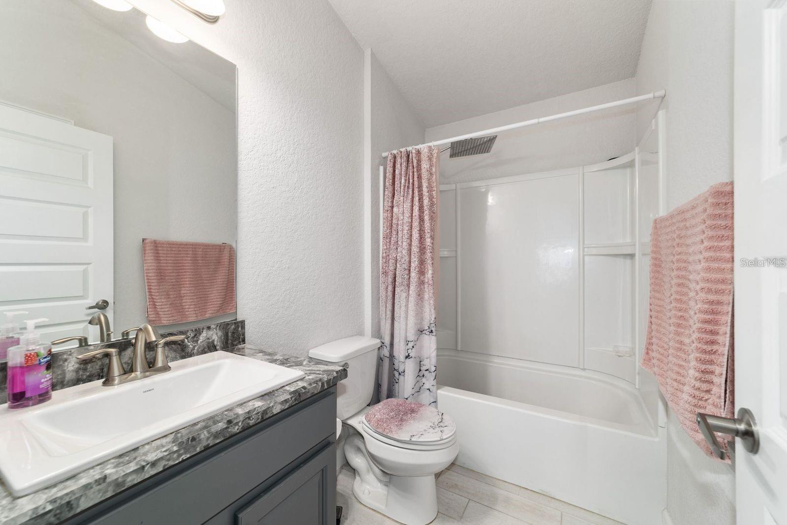 Image 34 of 51 For 4427 2nd Court