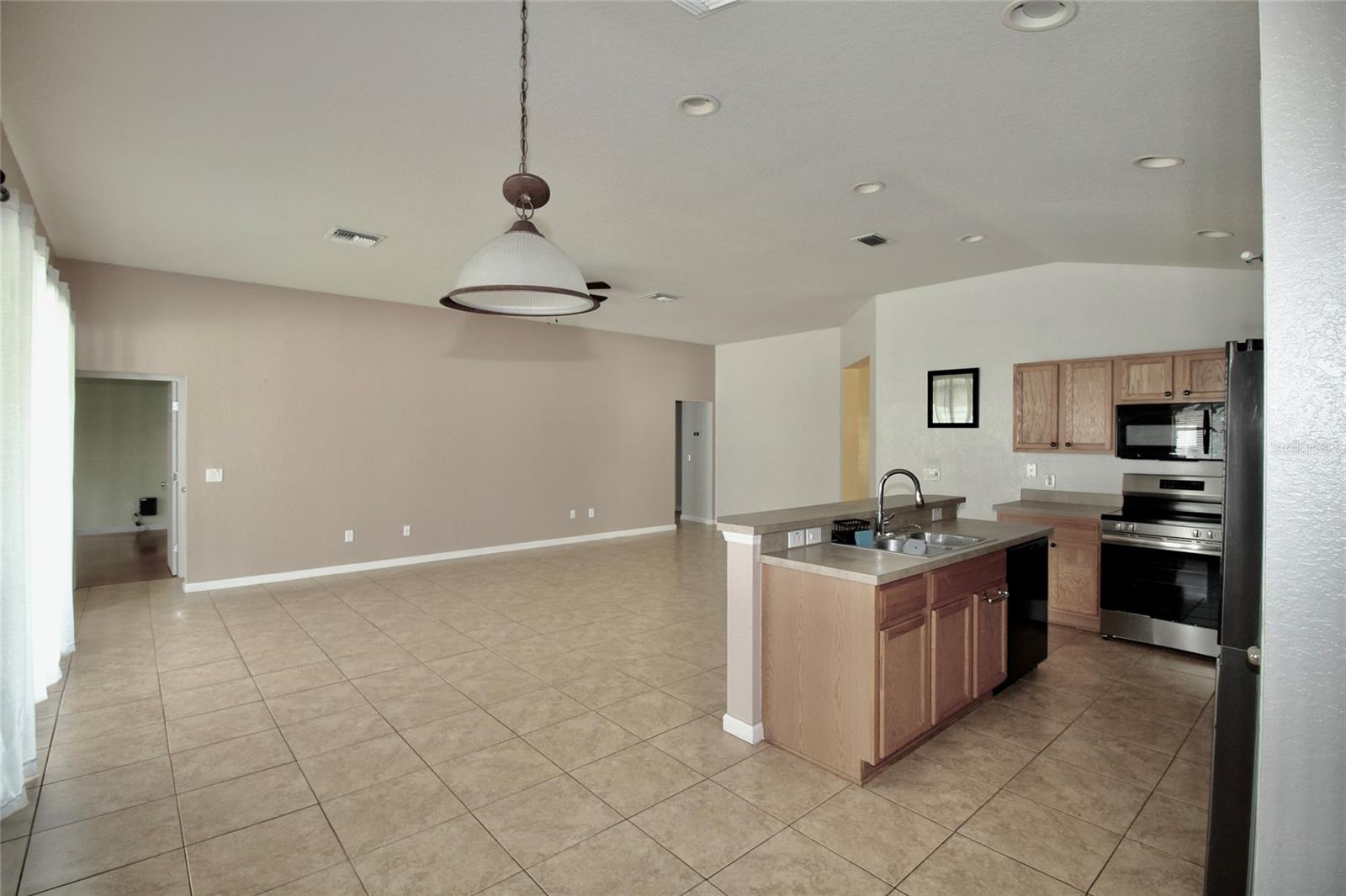 Image 17 of 52 For 5739 40th Street