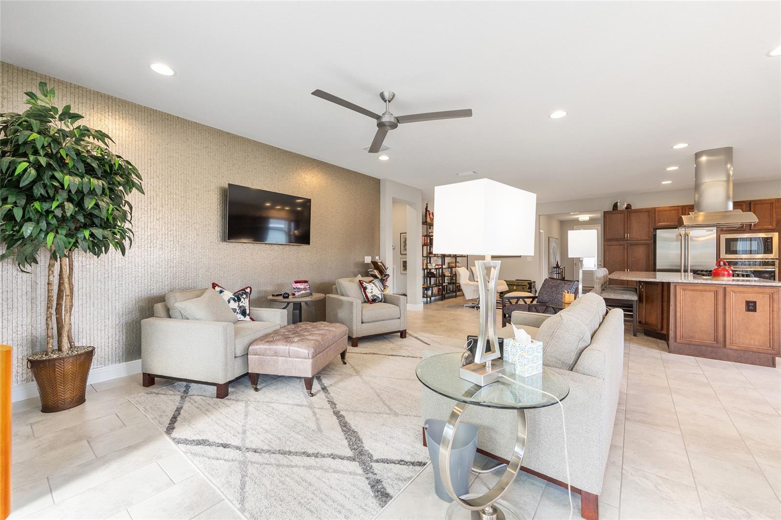 Image 18 of 49 For 5654 37th Lane Road