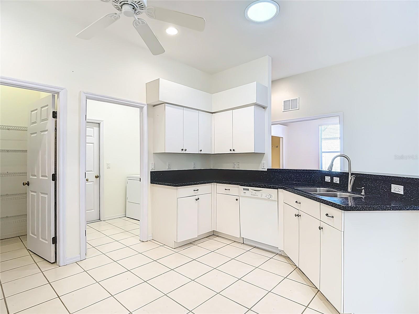 Image 10 of 40 For 12200 Putter Green Court