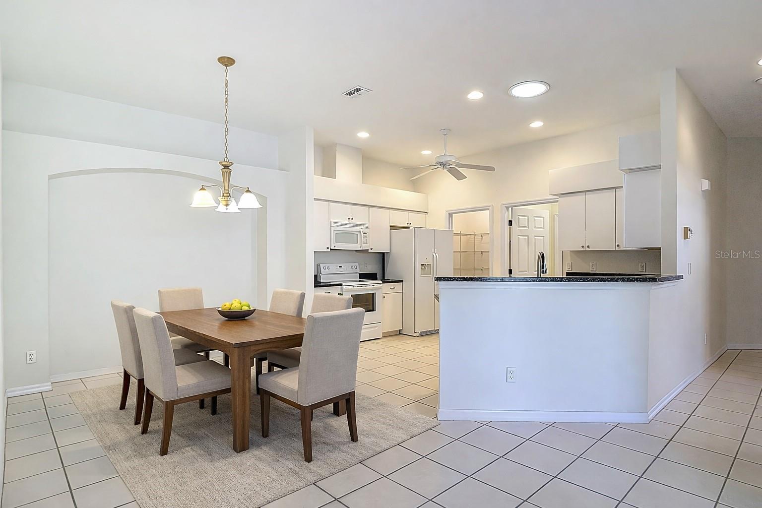 Image 7 of 40 For 12200 Putter Green Court