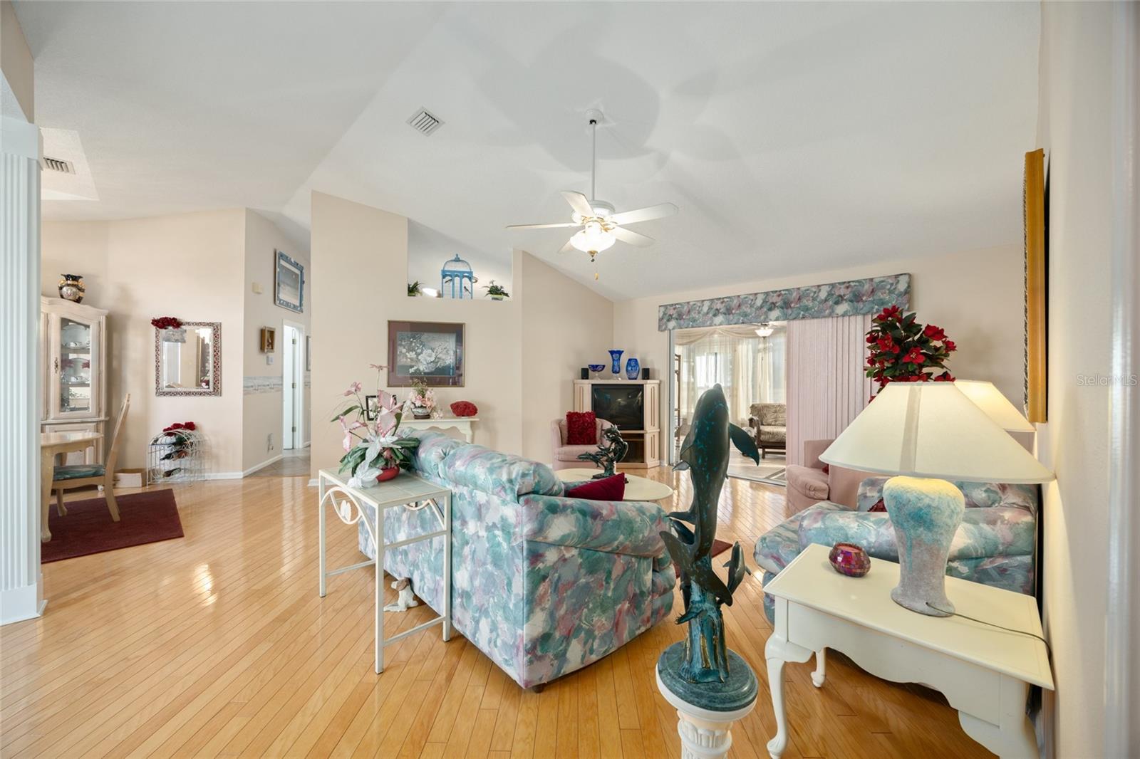 Image 10 of 60 For 5146 21st Loop