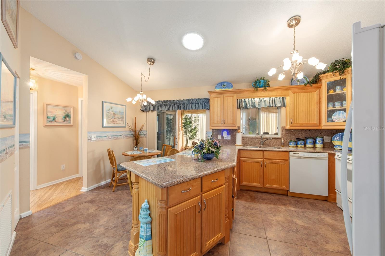 Image 17 of 60 For 5146 21st Loop