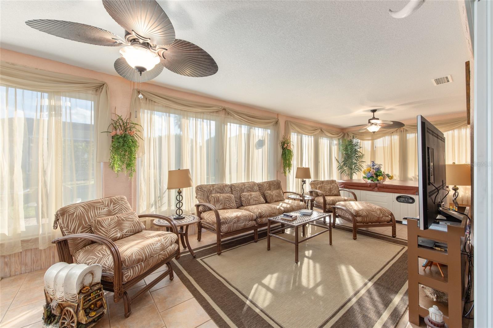 Image 28 of 60 For 5146 21st Loop