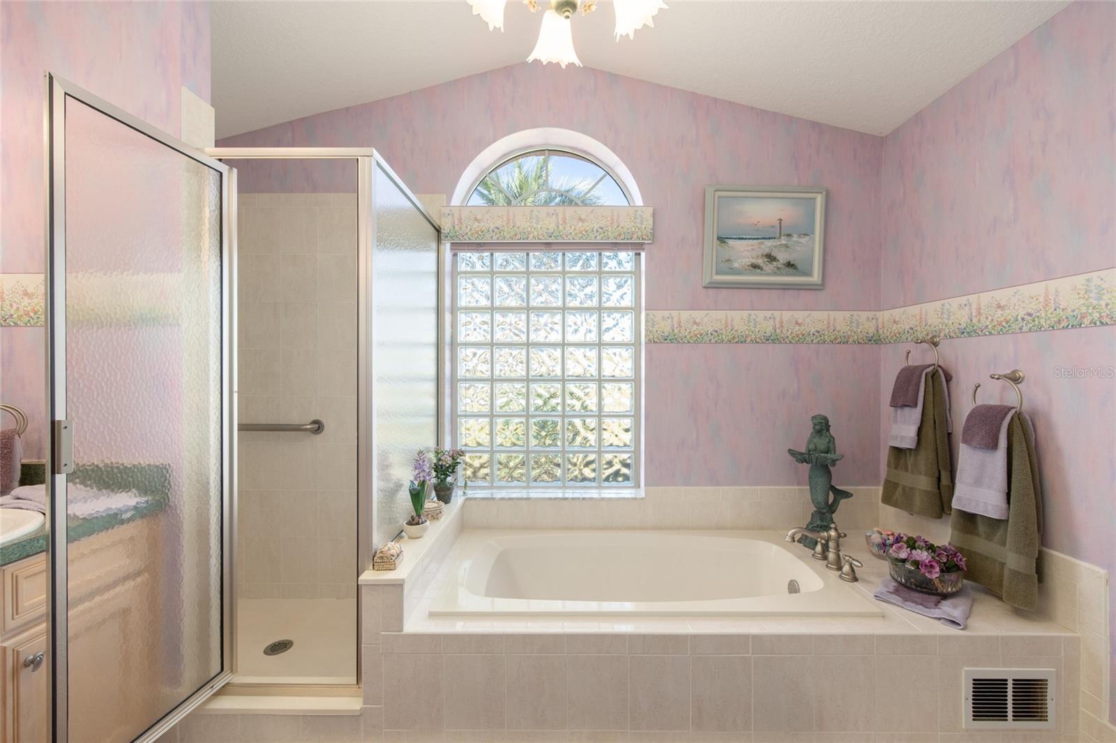 Image 36 of 60 For 5146 21st Loop