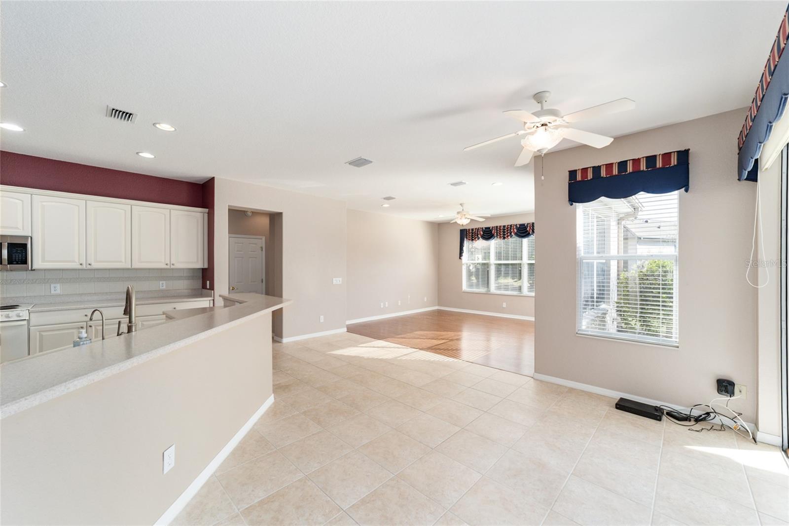 Image 18 of 81 For 13103 86th Court