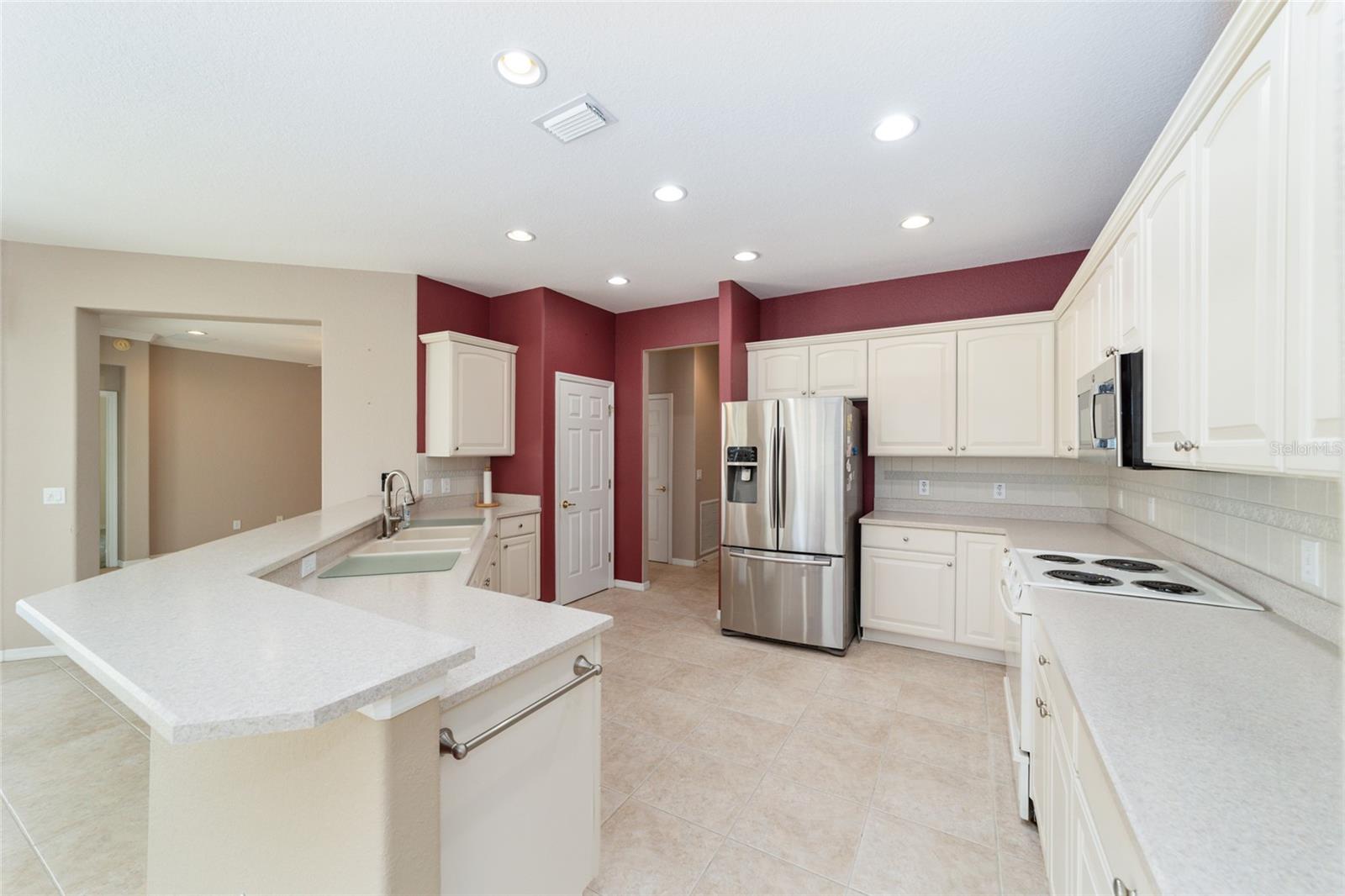 Image 24 of 81 For 13103 86th Court