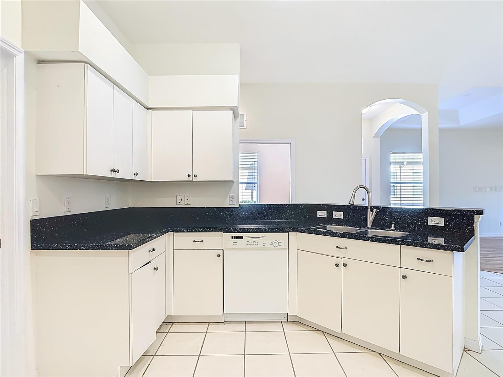 Image 5 of 22 For 12200 Putter Green Court