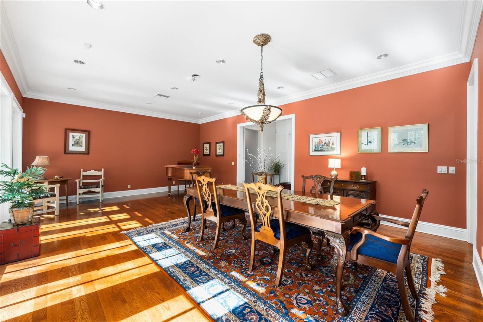 Image 11 of 87 For 1248 37th Place Road