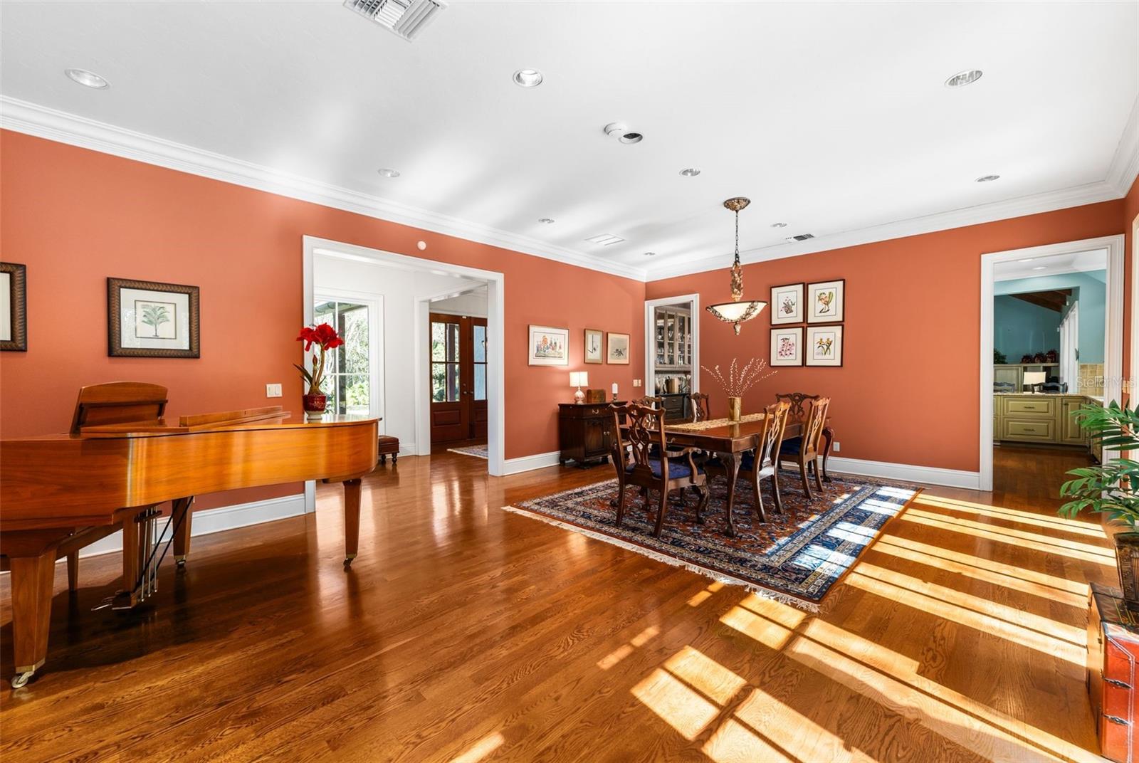 Image 12 of 87 For 1248 37th Place Road