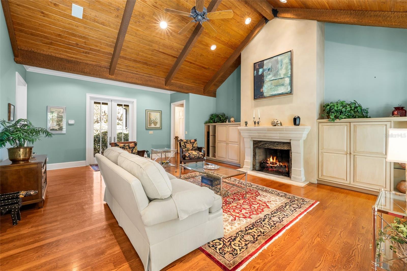 Image 20 of 87 For 1248 37th Place Road