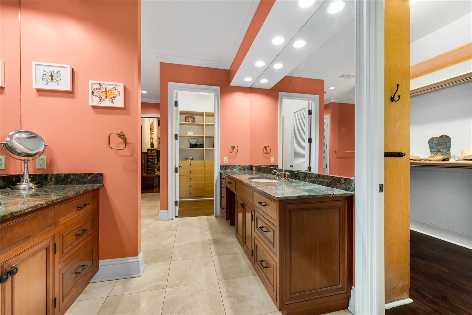 Image 28 of 87 For 1248 37th Place Road