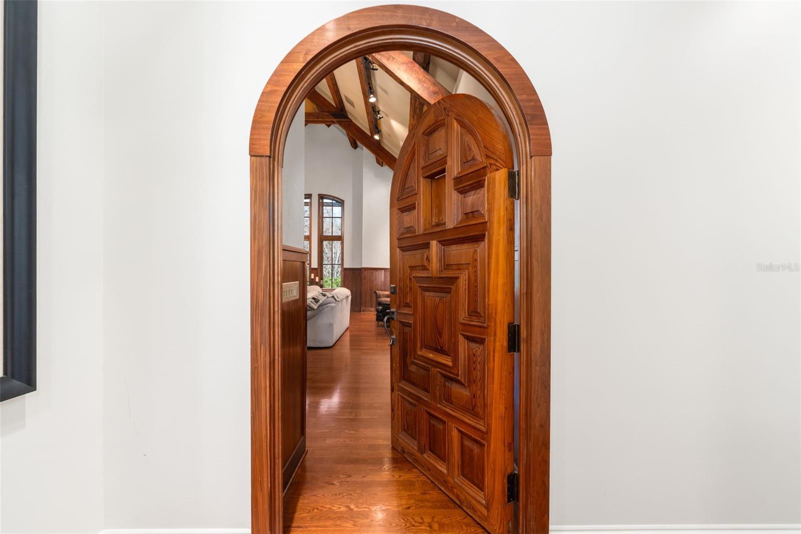 Image 38 of 87 For 1248 37th Place Road