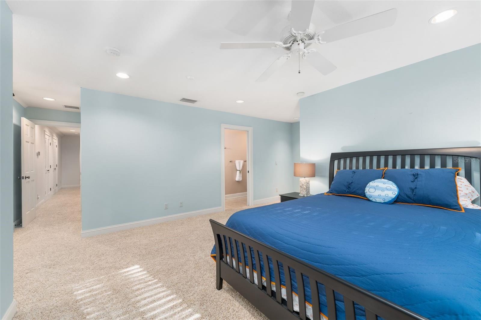 Image 63 of 87 For 1248 37th Place Road